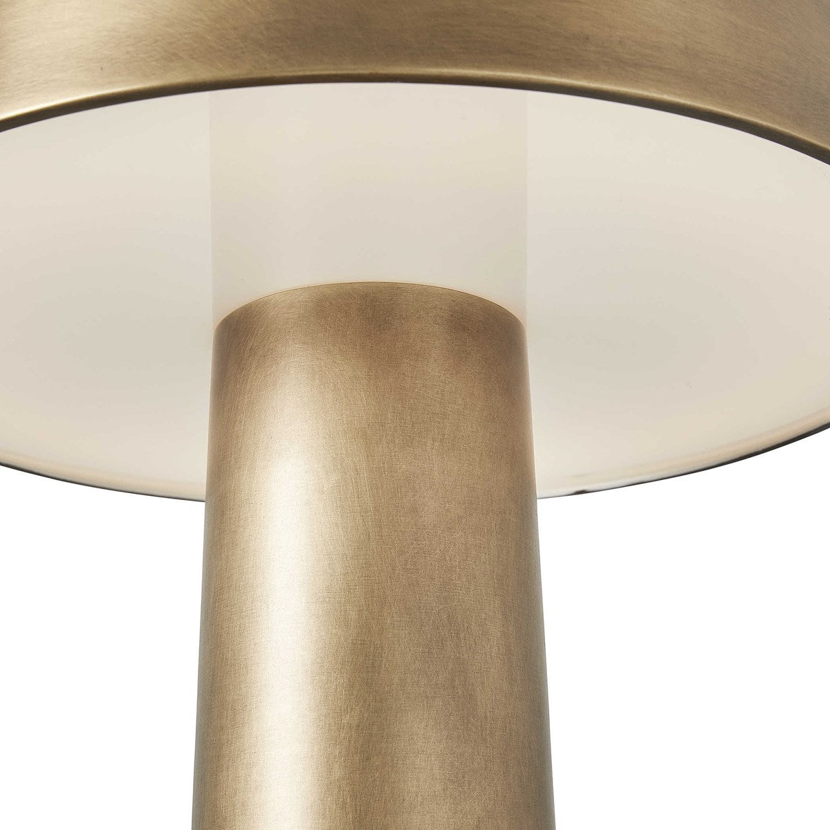 HEAD IN THE CLOUDS TABLE LAMP