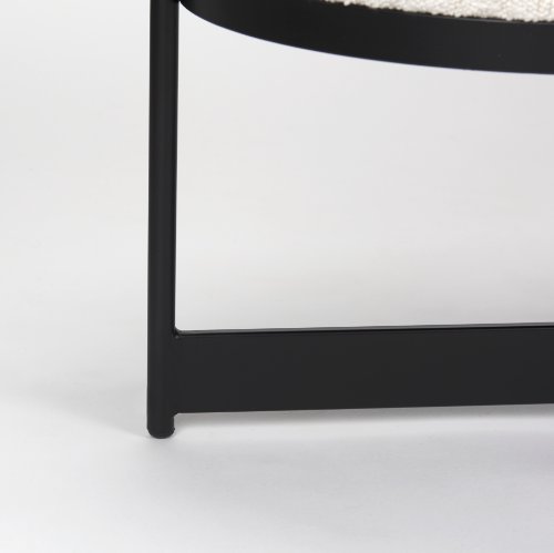 Amelia Bench