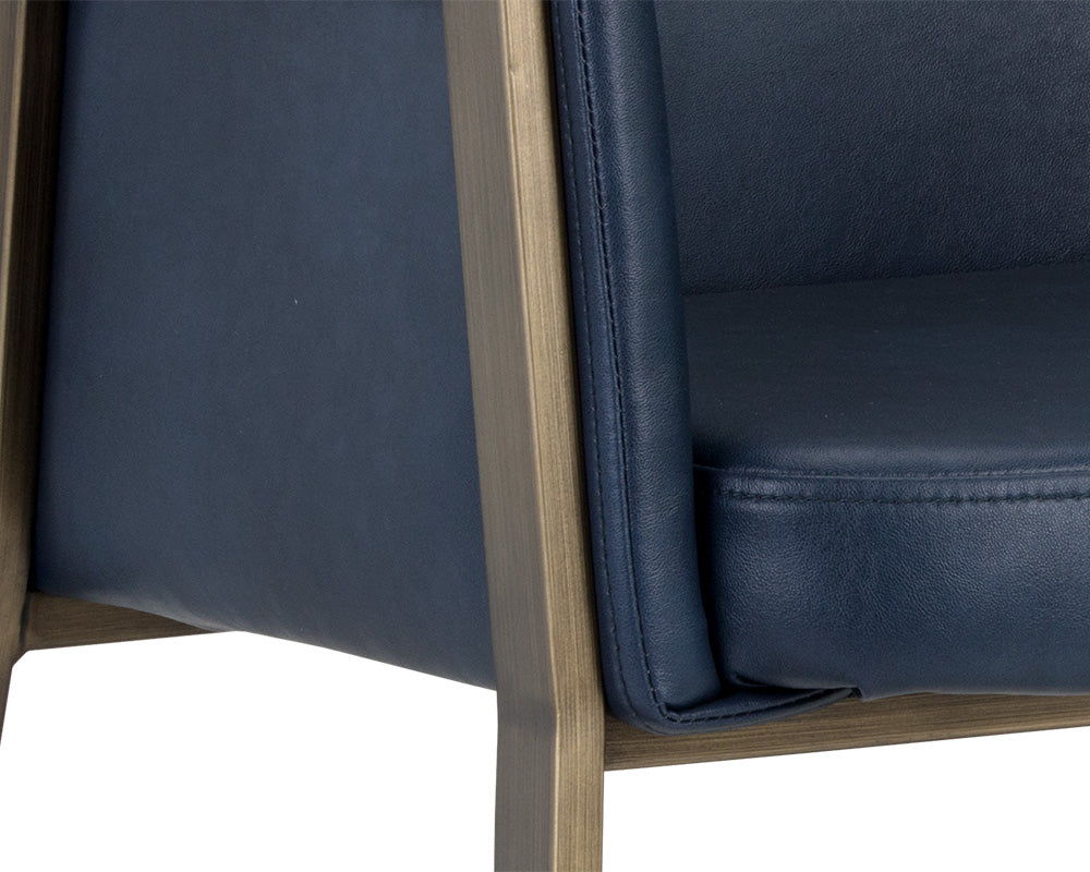 Armchair Bernadette