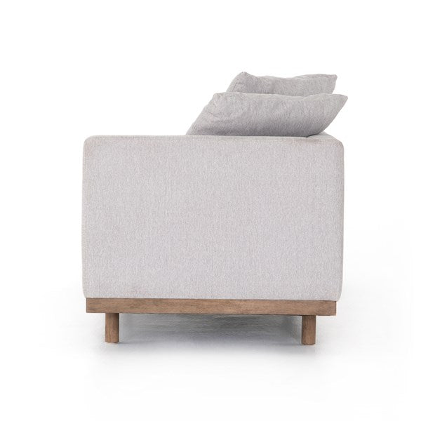 BRADY CHAISE