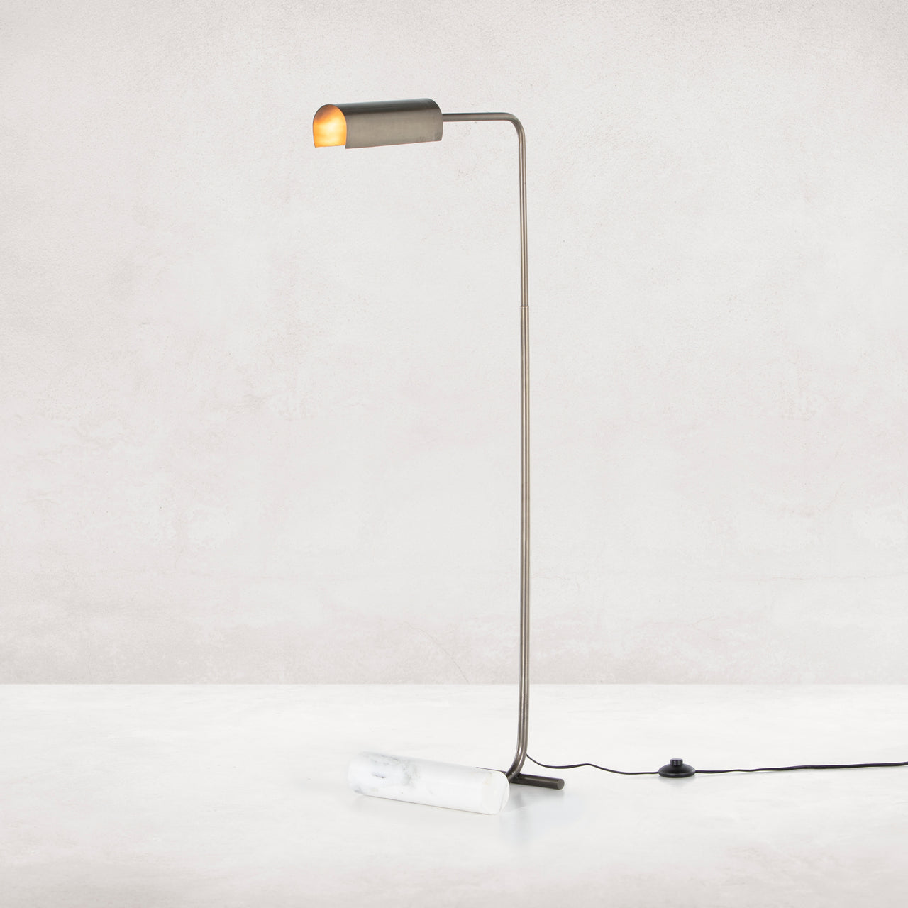 HECTOR FLOOR LAMP