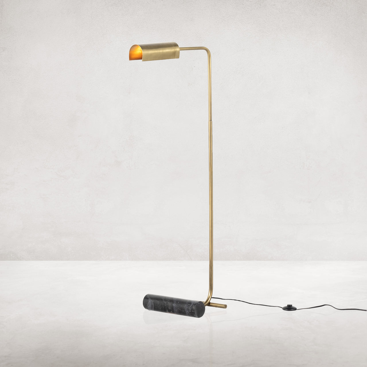 HECTOR FLOOR LAMP