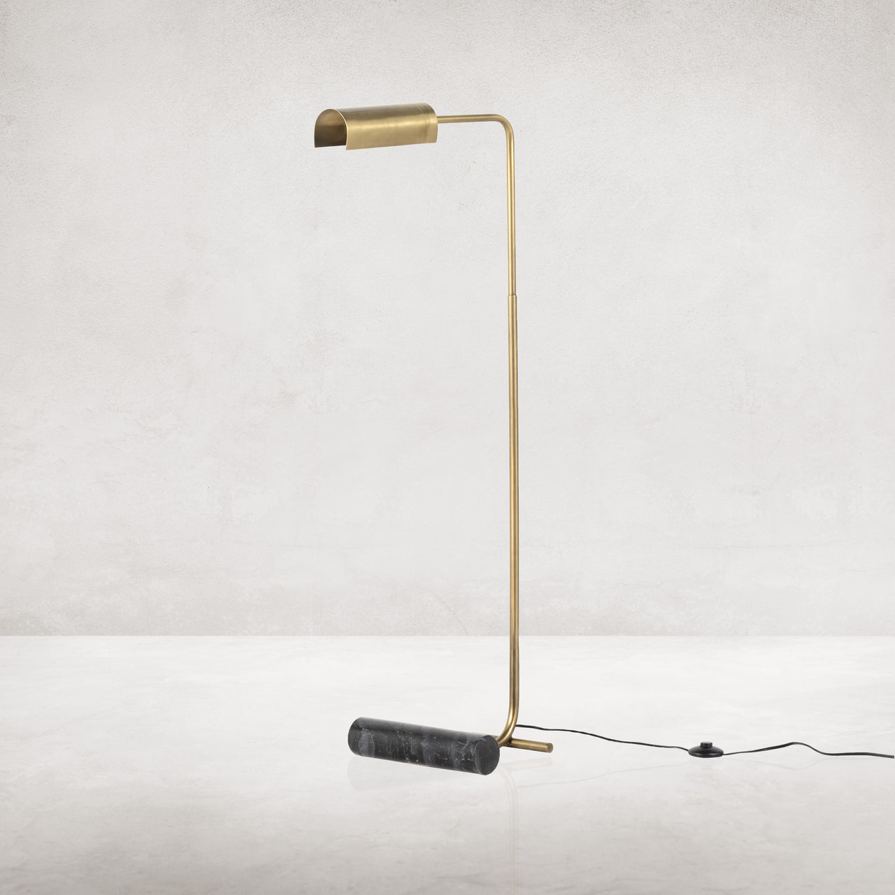 HECTOR FLOOR LAMP