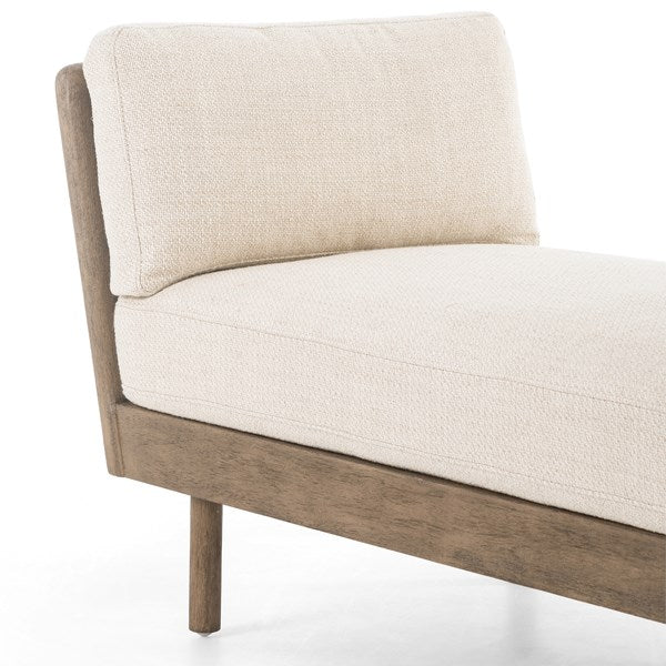 ZAYNE CHAISE