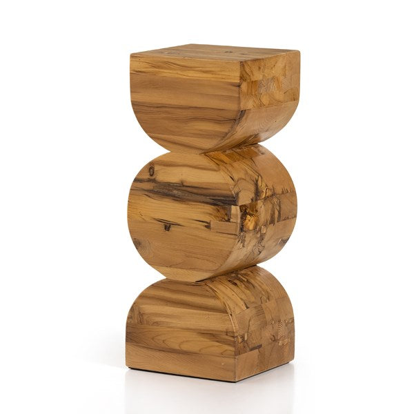 CURVA PEDESTAL