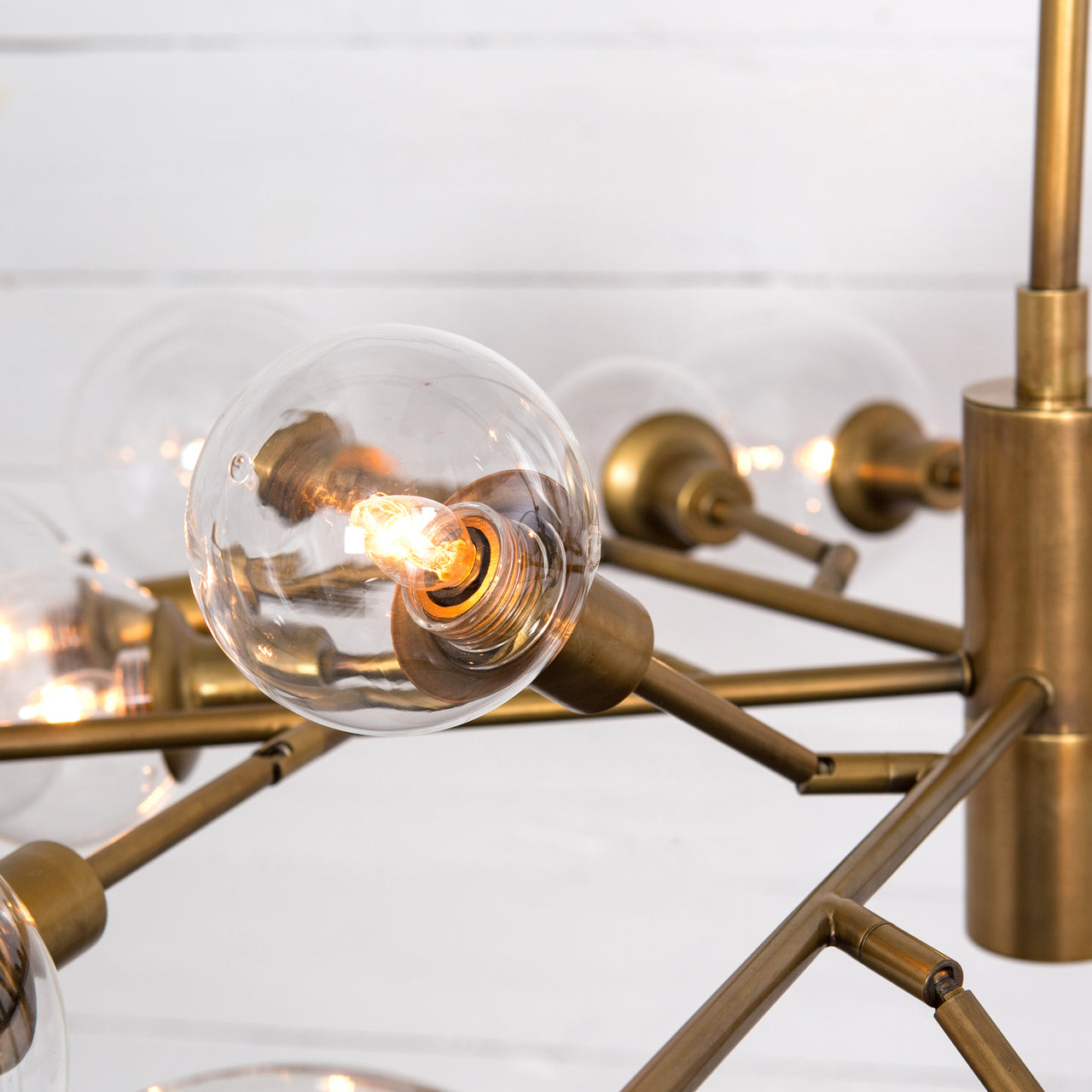 PELLMAN CHANDELIER