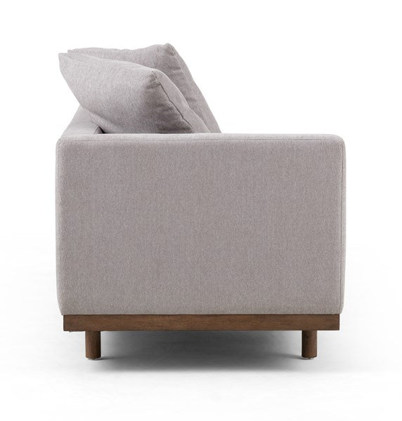BRADY CHAISE