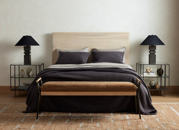 BYRON NIGHTSTAND