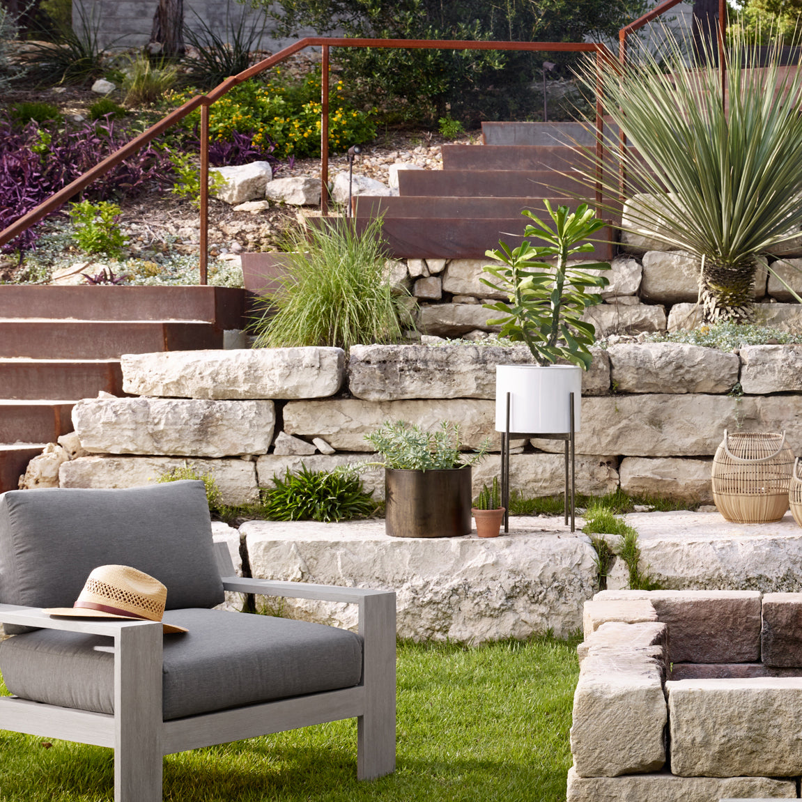 JED PLANTER OUTDOOR