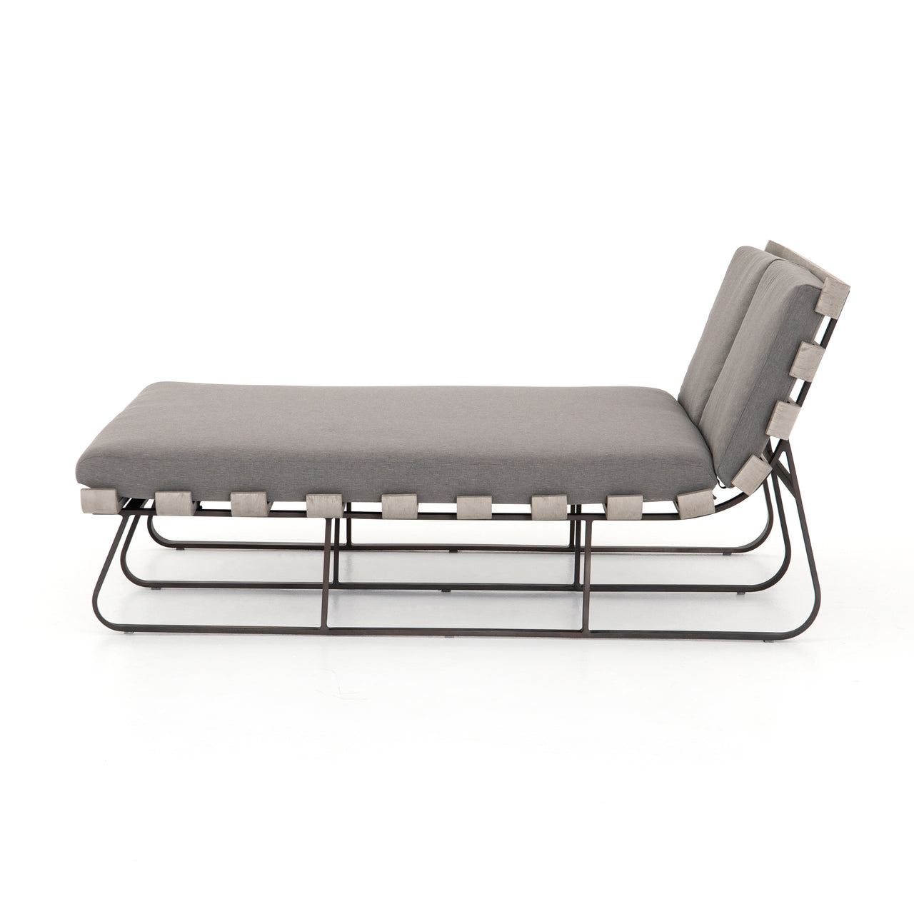 DIMITRI OUTDOOR DOUBLE DAYBED