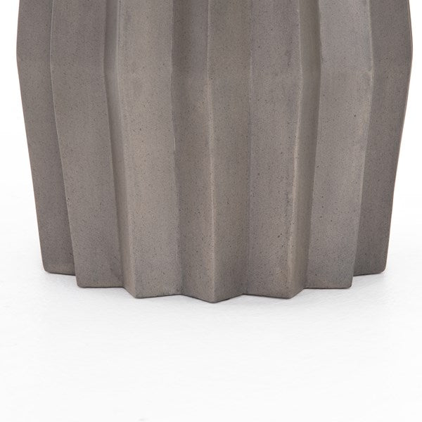GEM OUTDOOR END TABLE